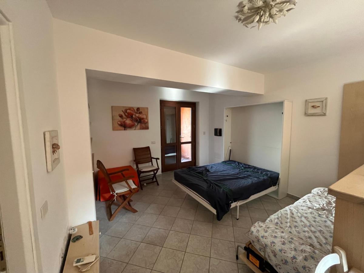 Ampio Monolocale * Golfo Aranci